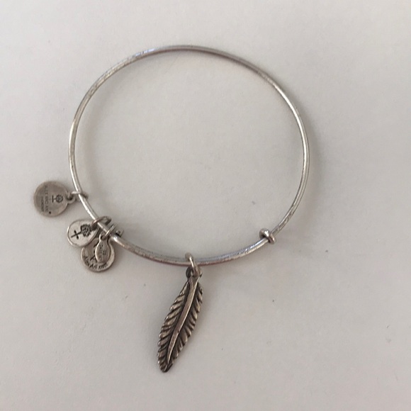 Alex and Ani feather bracelet - Picture 1 of 2